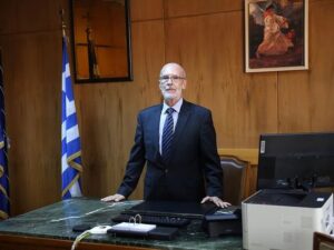 Στο τέλος θα αναζητούμε ξένους δικαστές